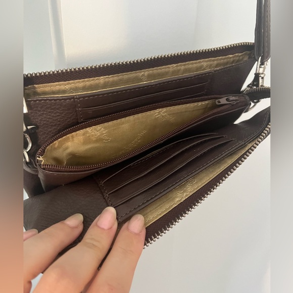 Guy Laroche Multi-Pocket Brown Crossbody Bag - Picture 5 of 8